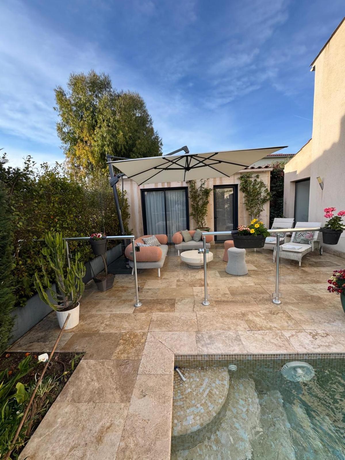 Villa Elimia Piscine Privee & Chauffee Antibes Exterior photo